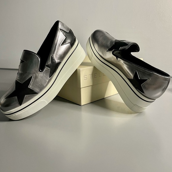 STELLA MCCARTNEY
Binx Star slip-on sneakers - Picture 1 of 7
